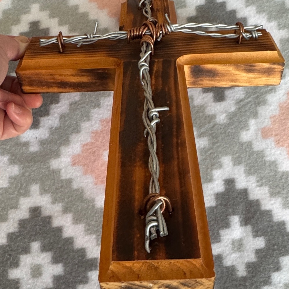Handmade Wooden Cross with Barbed Wire Accent - Picture 3 of 8